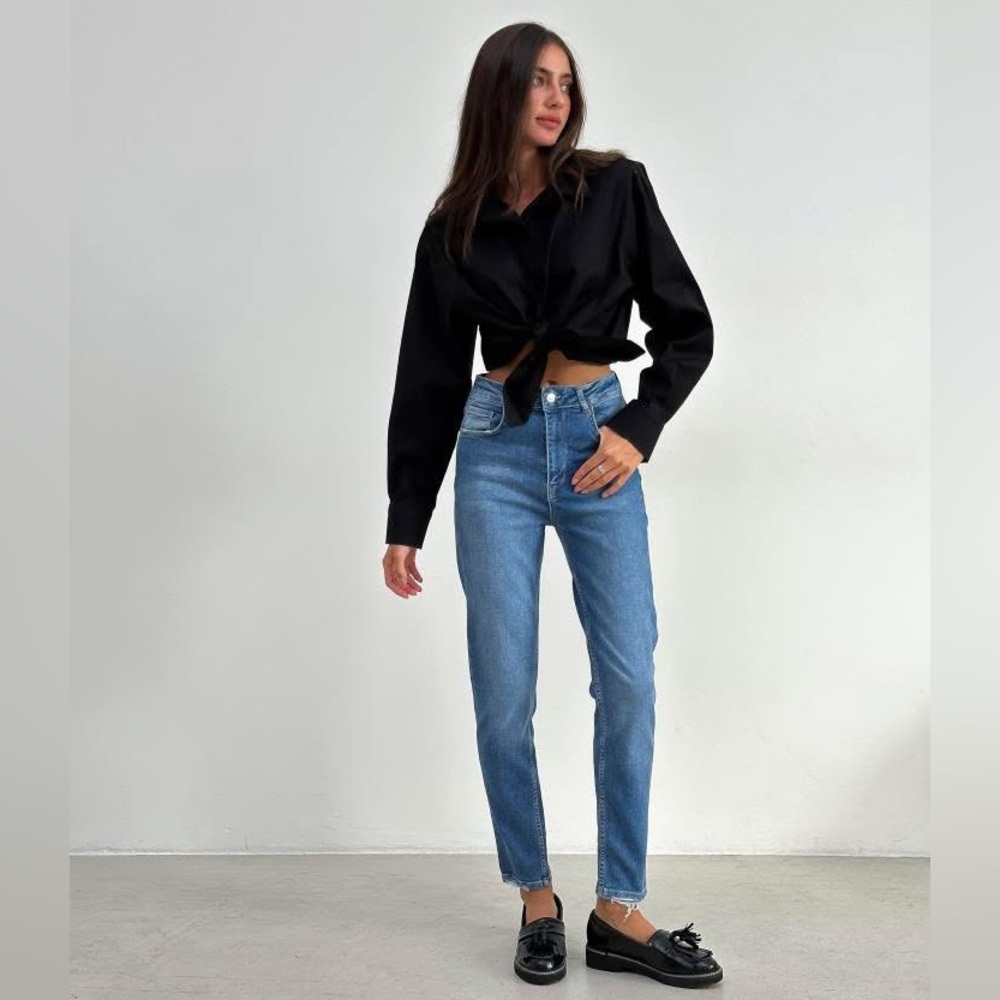 👖Classic Blue Denim Jeans.